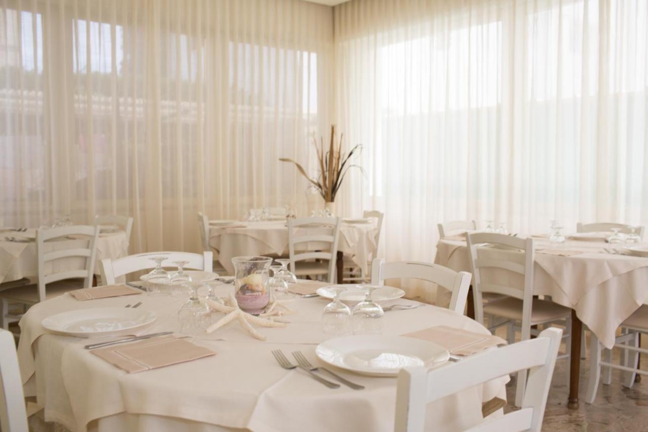 Hotel Trieste 체제나티코 외부 사진